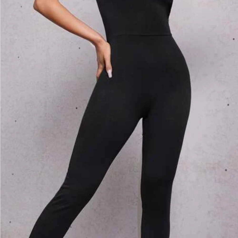 Elegant Black Women's Jumpsuit